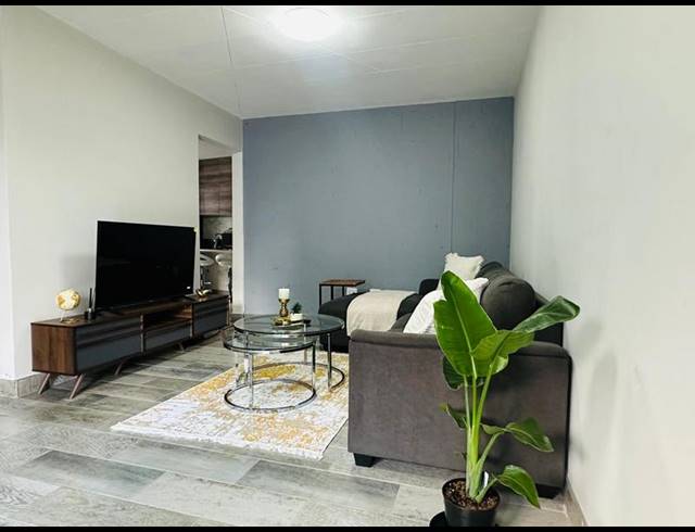 0 BEDROOM PROPERTY TO RENT IN ESSENWOOD